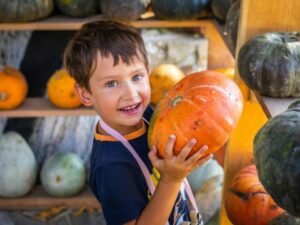 Thanksgiving Prayer For Family Blessings on the Younger Generation